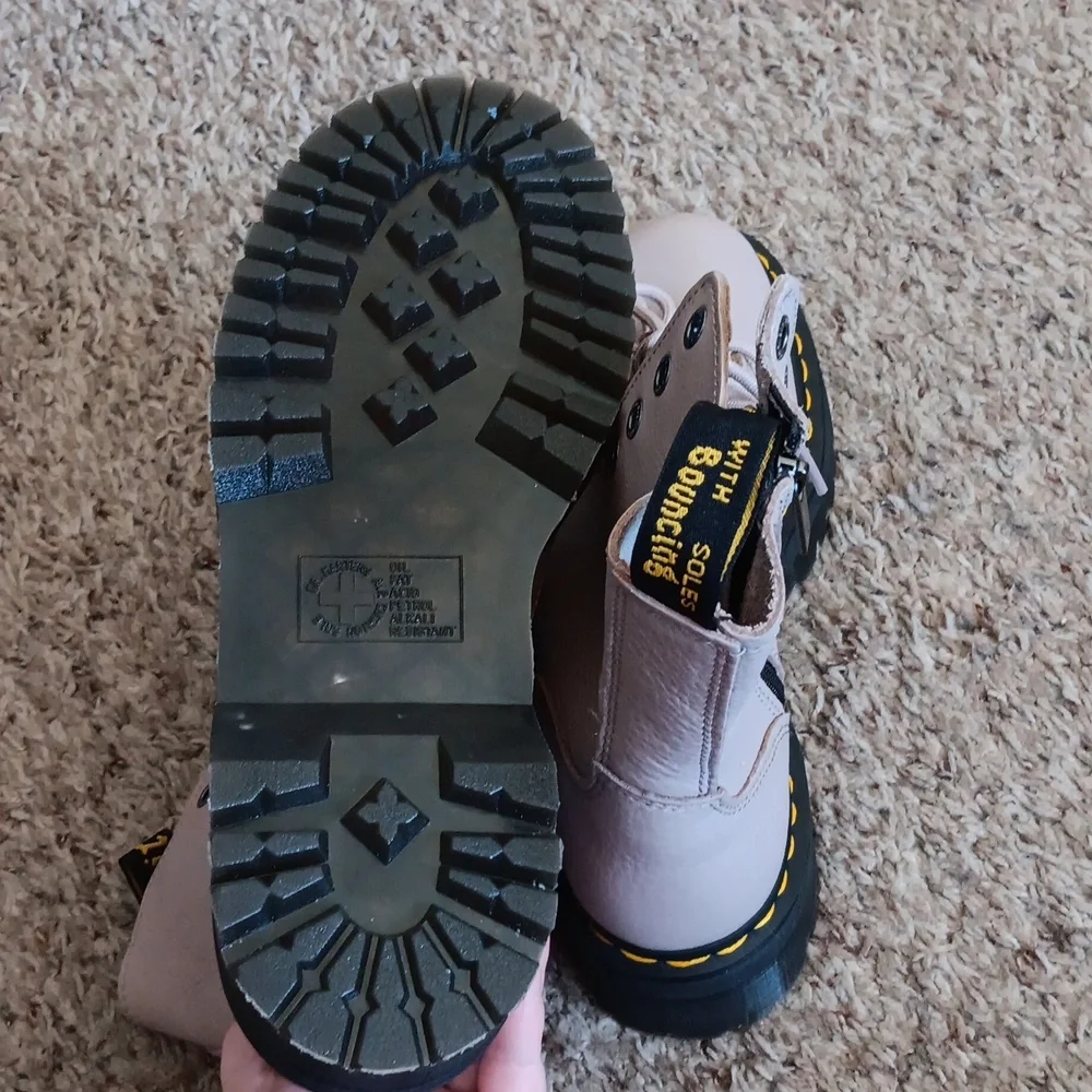 Dr. Martens new without
